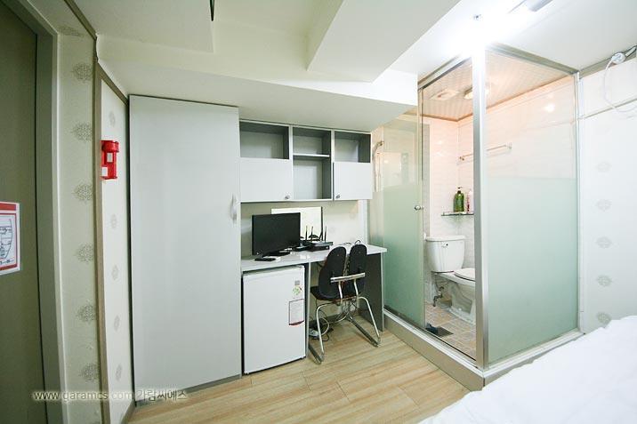 Maru Guesthouse Seoul Station Экстерьер фото